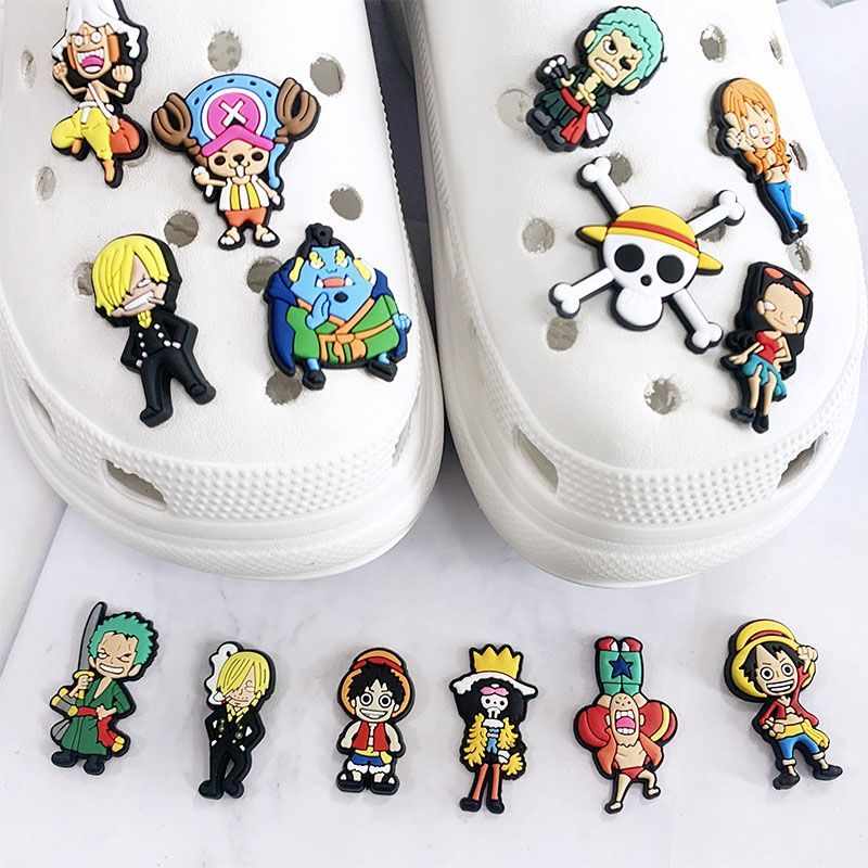 2-30pcs One Piece Luffy Crocs  - Supply Florist reseña y precio