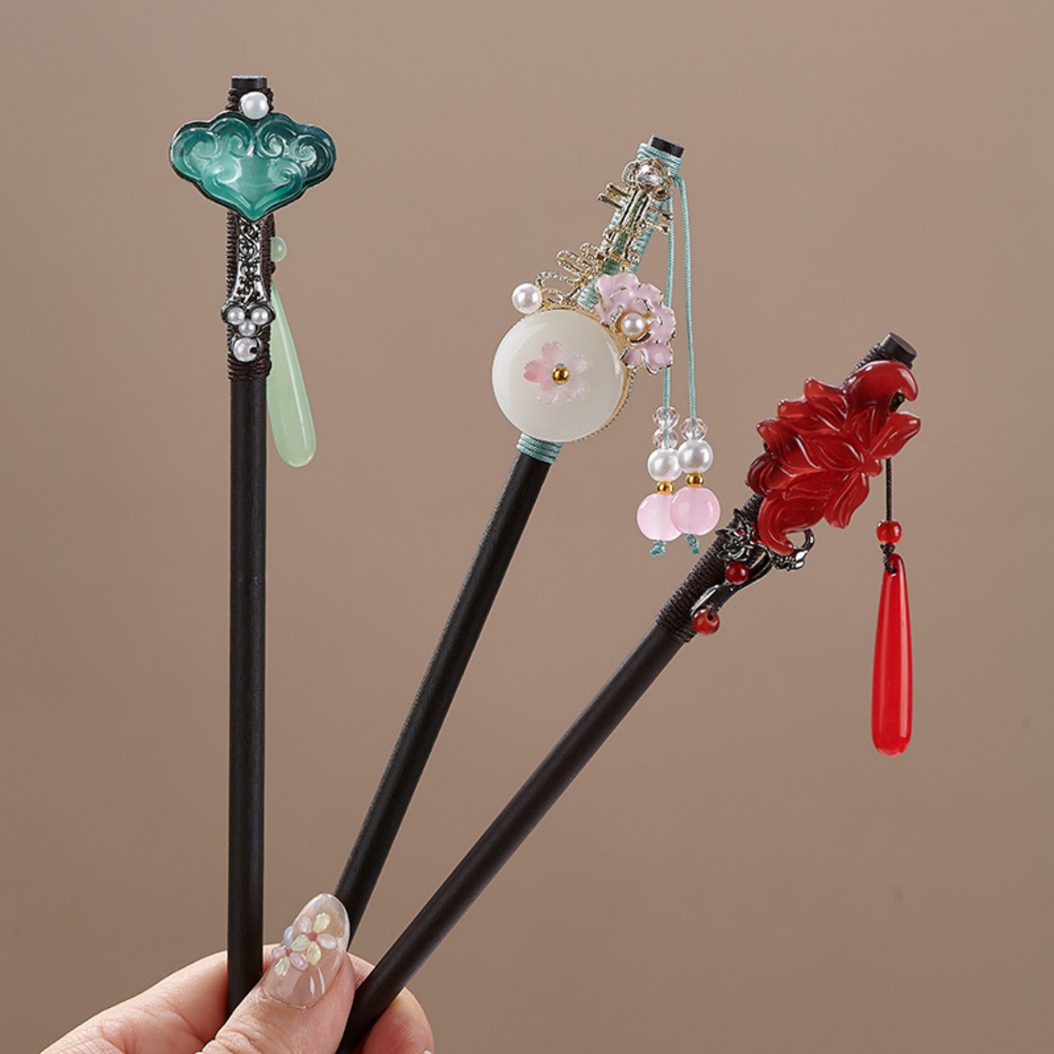Vintage Flower Hairpin For Wom - Supply Florist reseña y precio